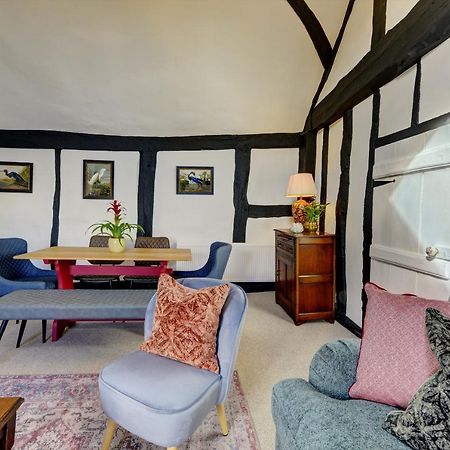 Loft Cottage By Spa Town Property - 2 Bed Tudor Retreat Near To Stratford-Upon-Avon, Warwick & Solihull Екстер'єр фото